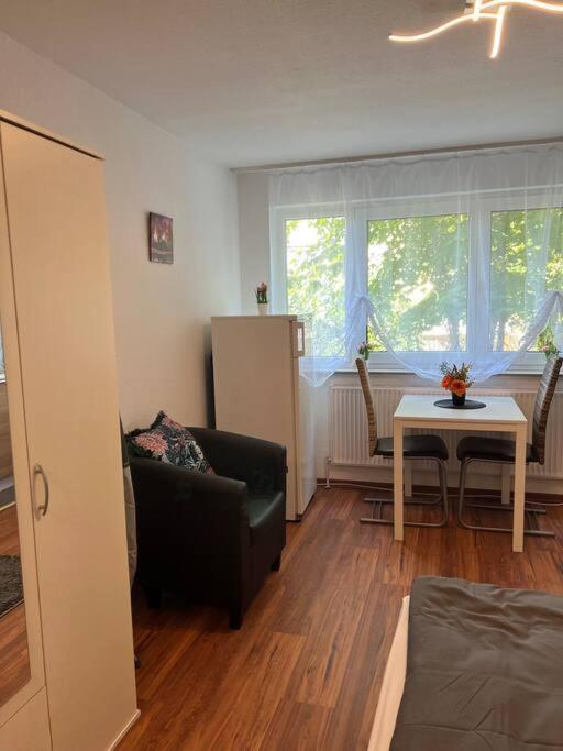 Apartment Am Stuttgarter Flughafen / Messe Leinfelden-Echterdingen Bagian luar foto